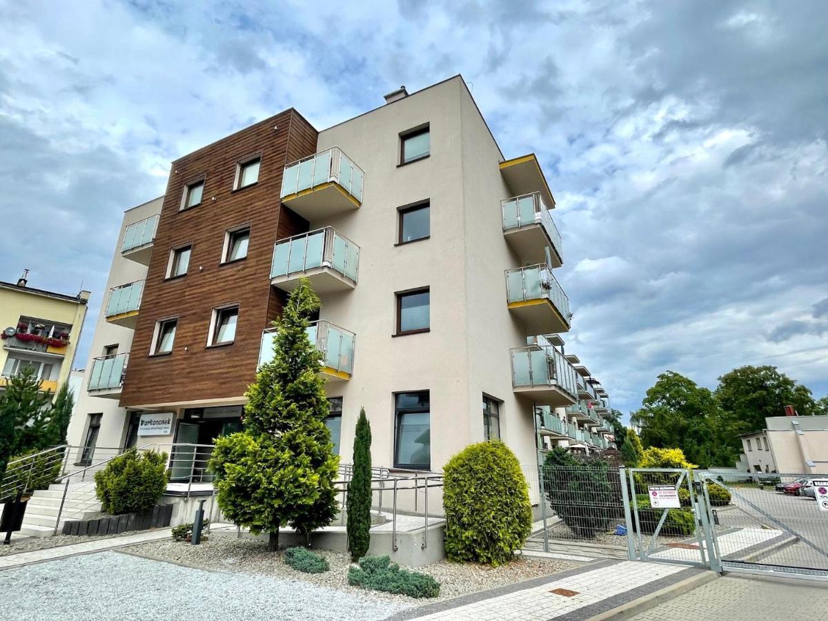 Apartament Lilla Jelenia Góra Buitenkant foto