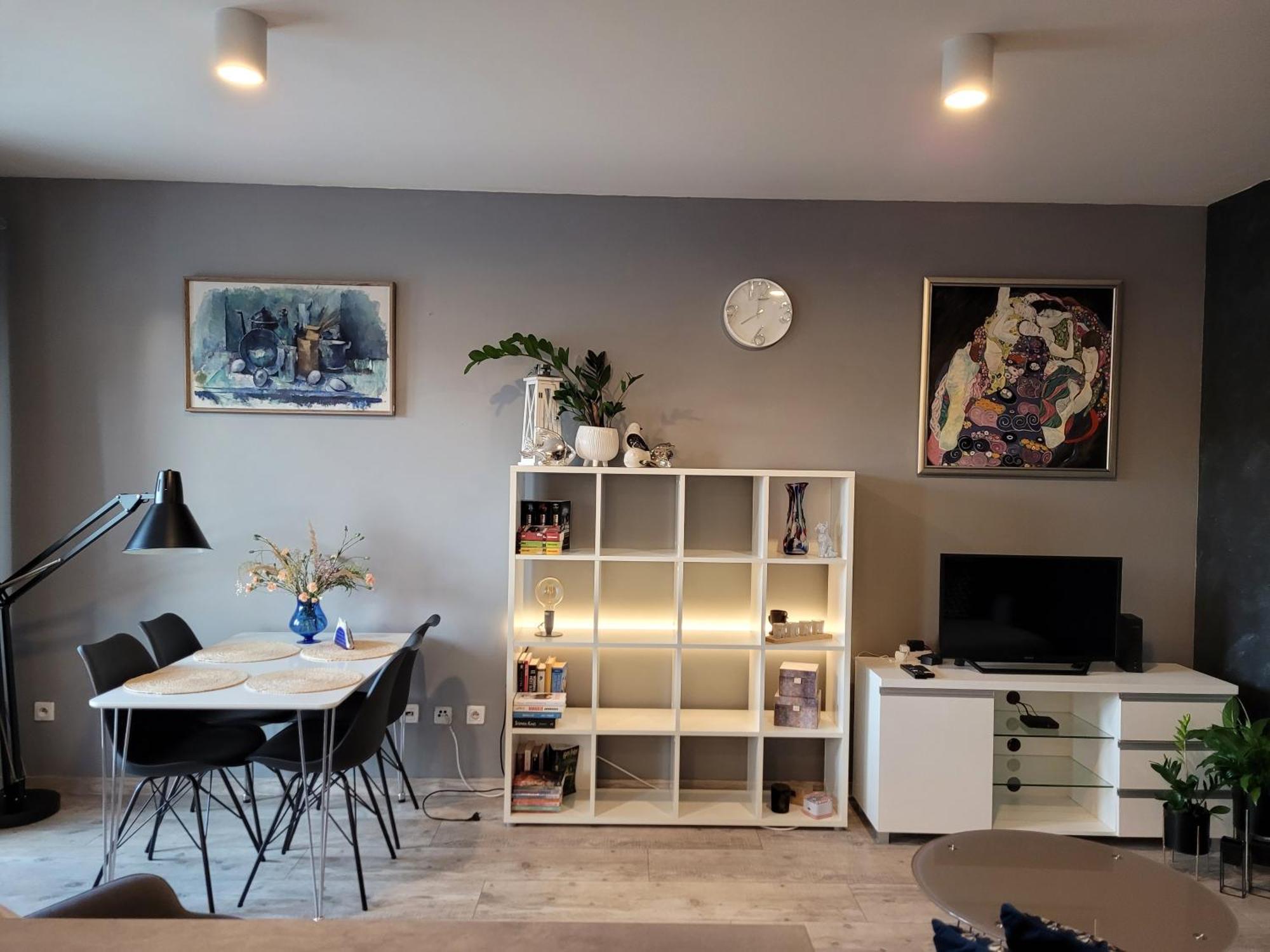 Apartament Lilla Jelenia Góra Buitenkant foto